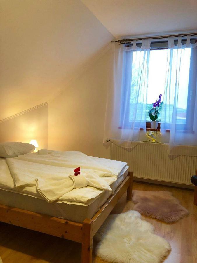 Rege Apartman Alsóörs Eksteriør bilde